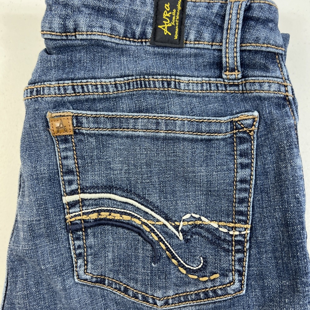 Aura Wrangler Women's Blue Denim Jeans Thick Stitch Embroidery Size 12 Tall